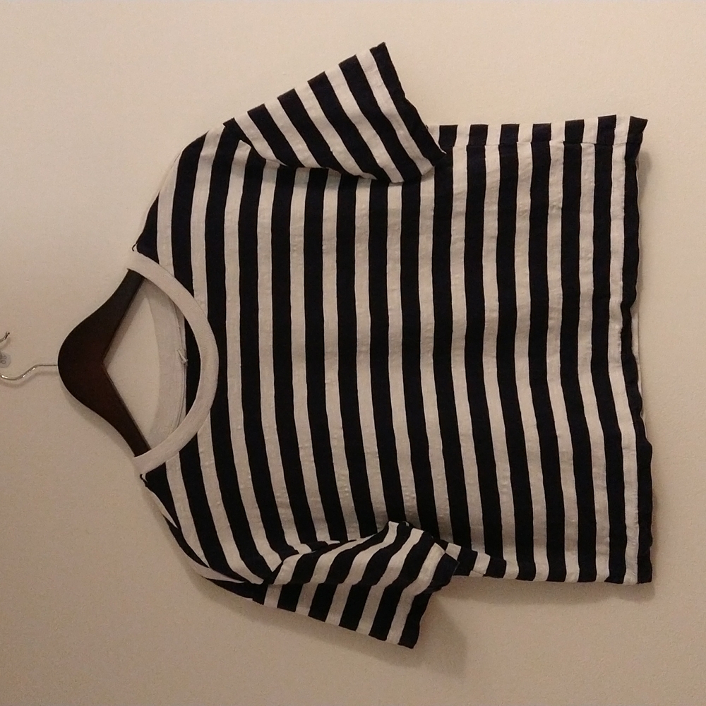 ⚡️4 for $20 ⚡️Uniqlo Striped Cropped T-shirt